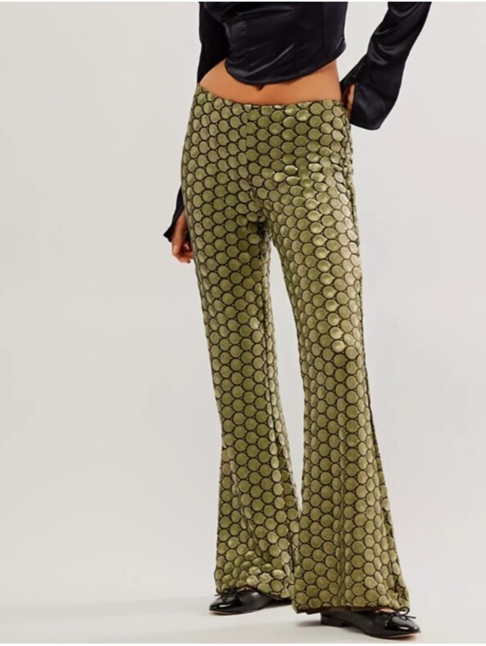 FREE PEOPLE Wilder Days gold sequin flare pants sz 2